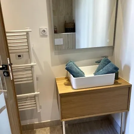 Apartment Marlene Vieil Antibes, Quartier Renove Et Dynamique, Clim, Balcon